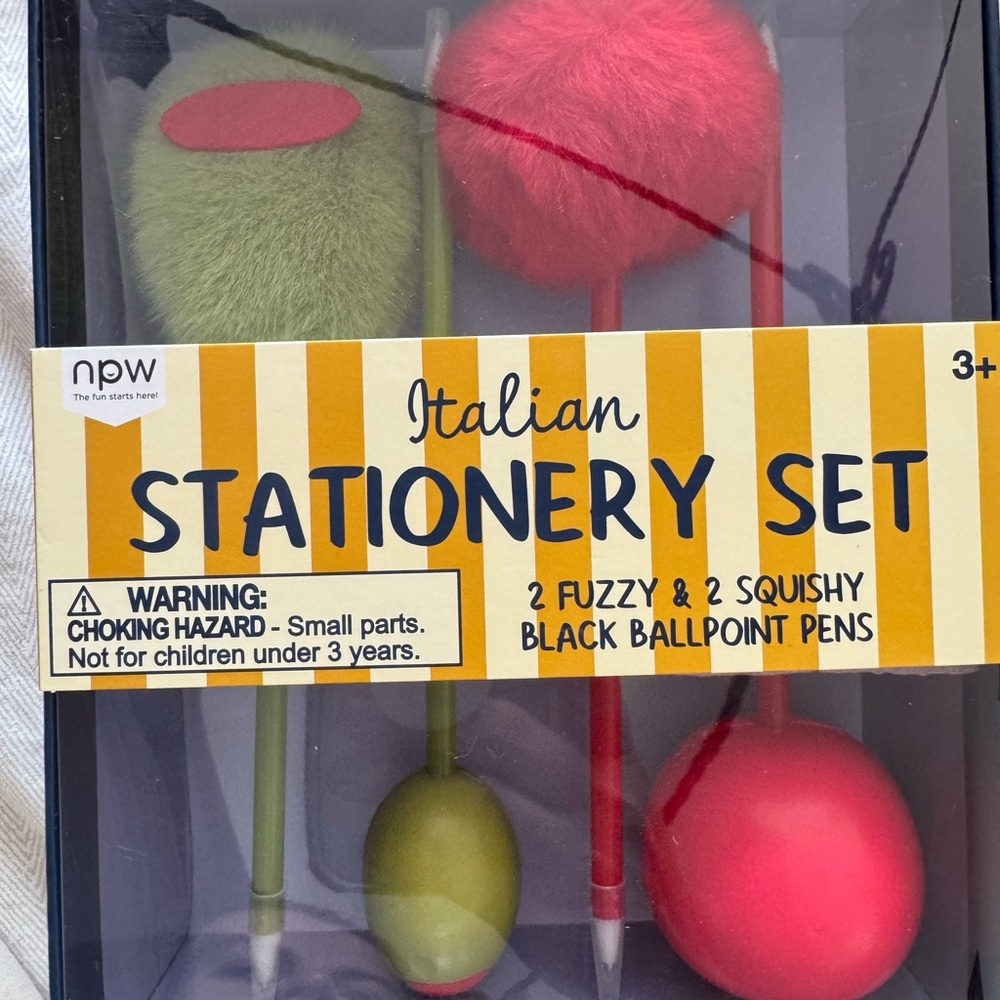 NWT 4 piece Italian Stationary Set 2 fuzzy and 2 squishy black ballpoint pens